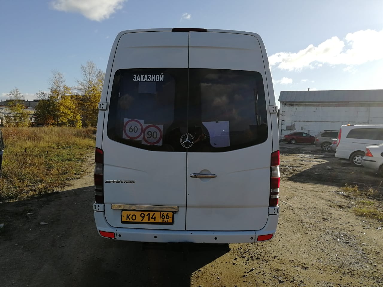 Mercedes Sprinter на 19 посадочных мест
