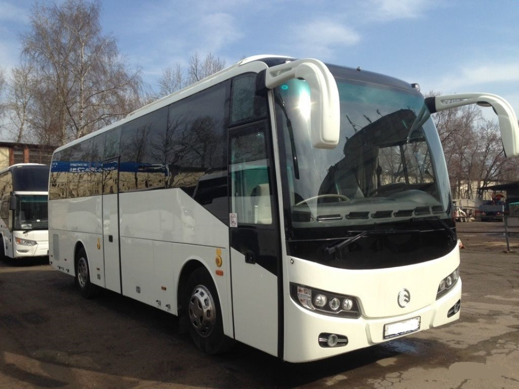 Golden Dragon XML6896-6957 на 39 человек